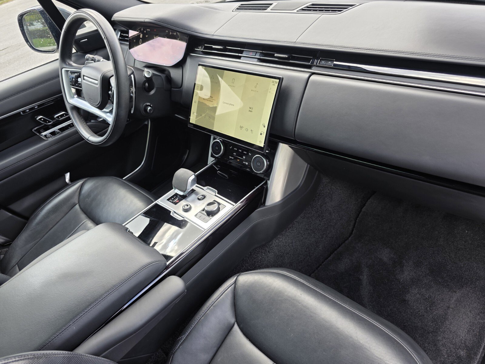 Certified 2023 Land Rover Range Rover SE AWD/4WD image 27