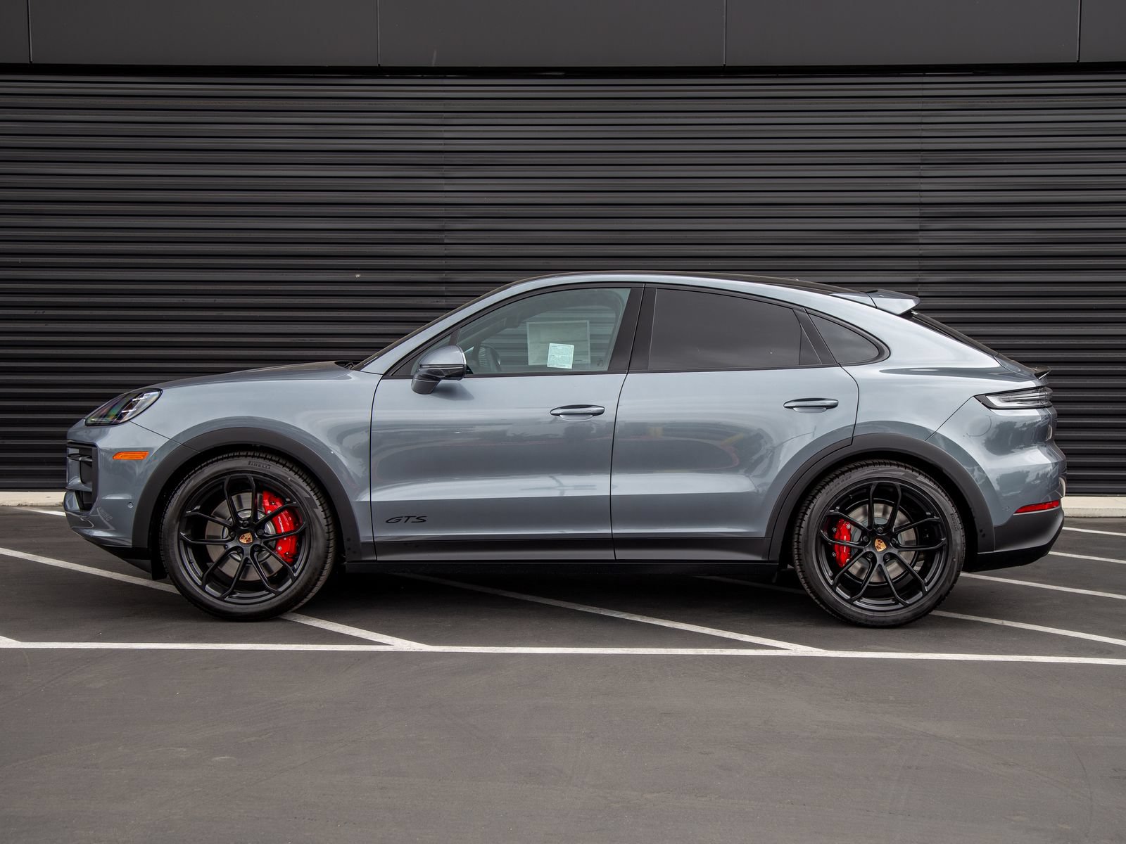 New 2026 Porsche Cayenne GTS AWD/4WD image 2