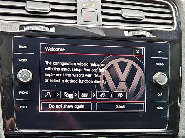 Used 2020 Volkswagen GTI SE FWD image 10