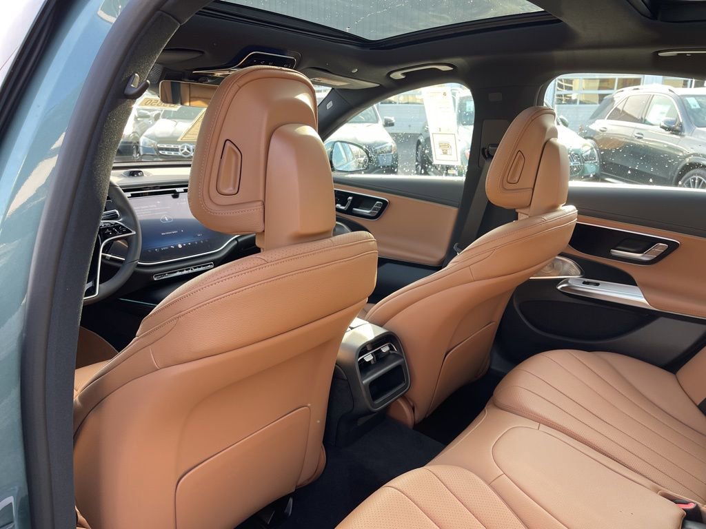 New 2026 Mercedes-Benz E 350 4MATIC Sedan image 24