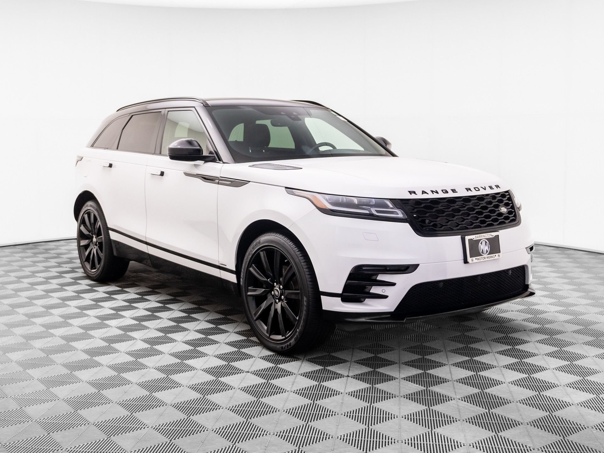 Used 2020 Land Rover Range Rover Velar R-Dynamic S AWD/4WD image 7