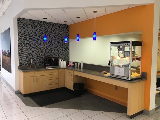 Certified 2023 Chevrolet Colorado Z71 w/ Z71 Convenience Package 2 image 7