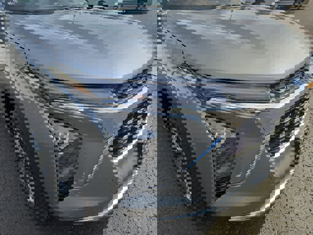 New 2026 Chevrolet Trax LT w/ Driver Confidence Package image 10