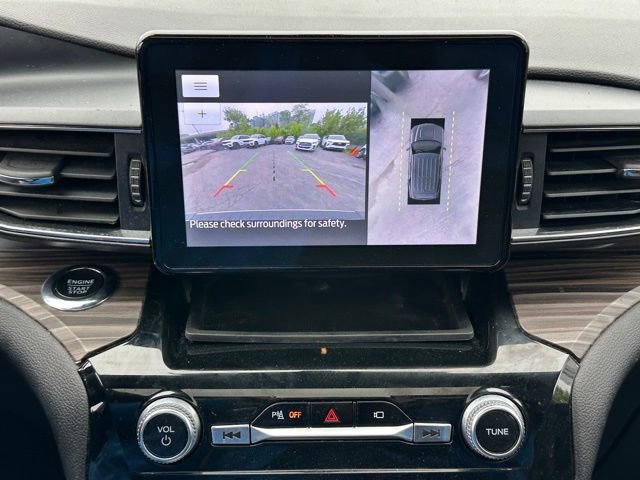 Used 2022 Ford Explorer Limited w/ Equipment Group 301A image 17