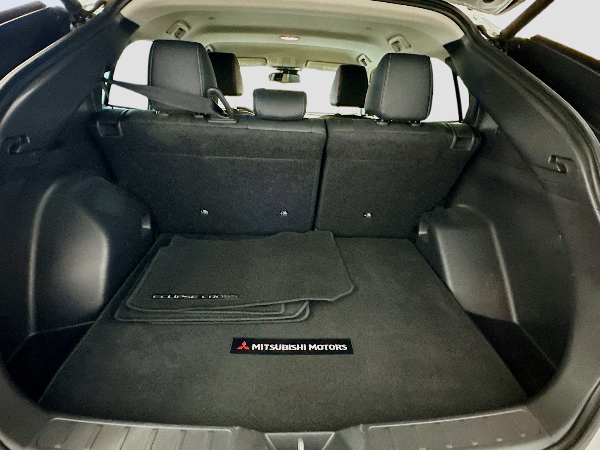 Used 2025 Mitsubishi Eclipse Cross SE image 30