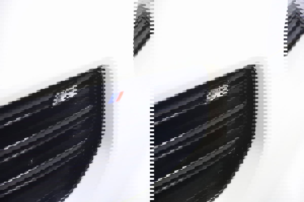 Used 2023 BMW M2 w/ Lighting Package image 20