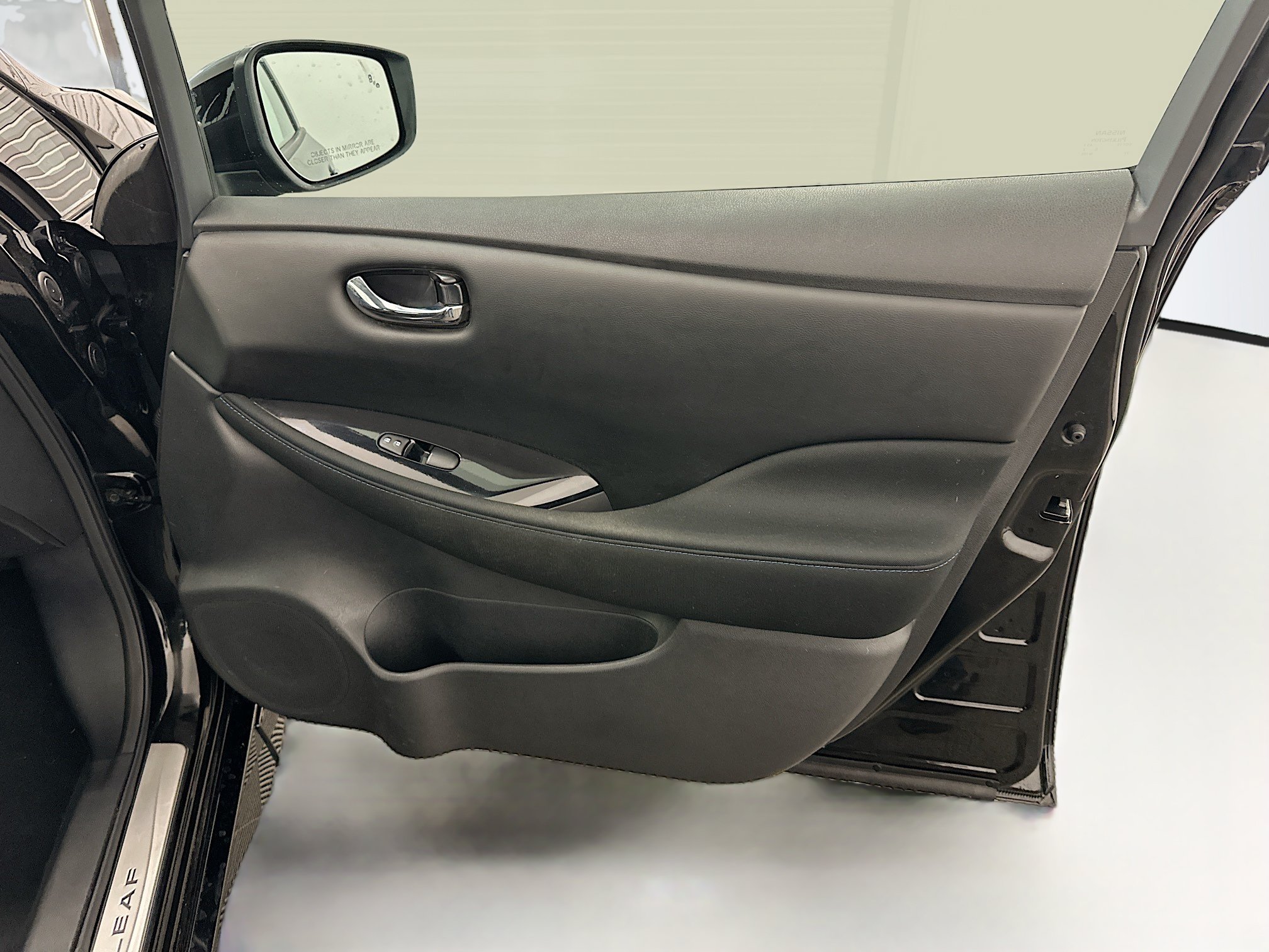 Used 2024 Nissan Leaf SV Plus FWD image 33