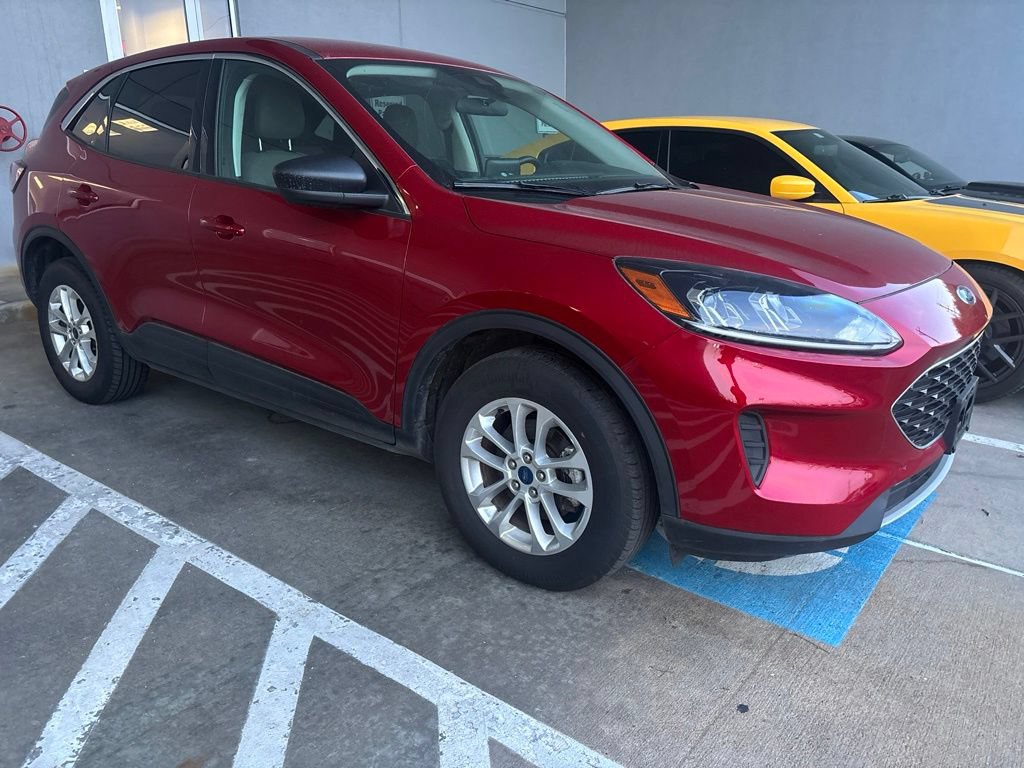 Used 2022 Ford Escape SE w/ Convenience Package