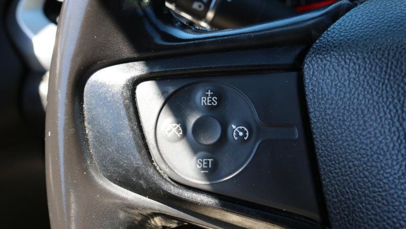 Used 2019 GMC Acadia SLT w/ LPO, Cargo Package FWD image 10