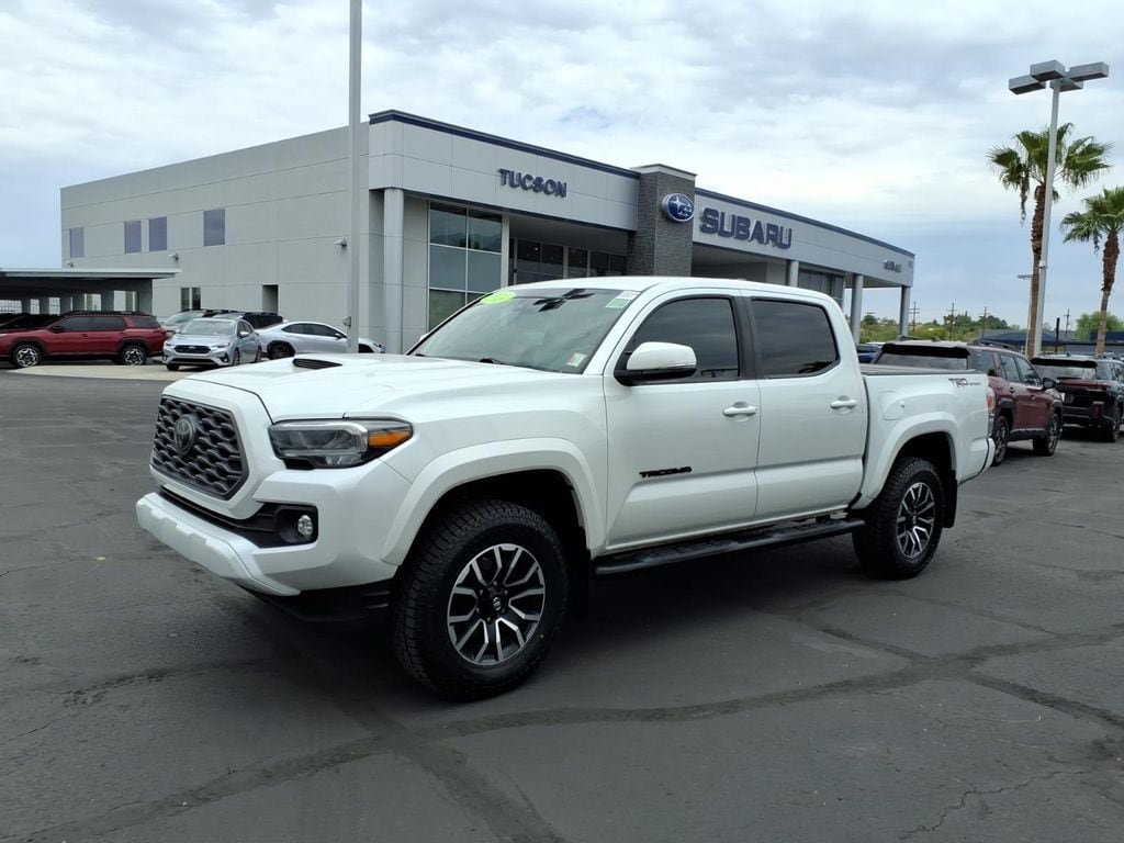 Used 2021 Toyota Tacoma TRD Sport w/ Technology Package RWD image 7