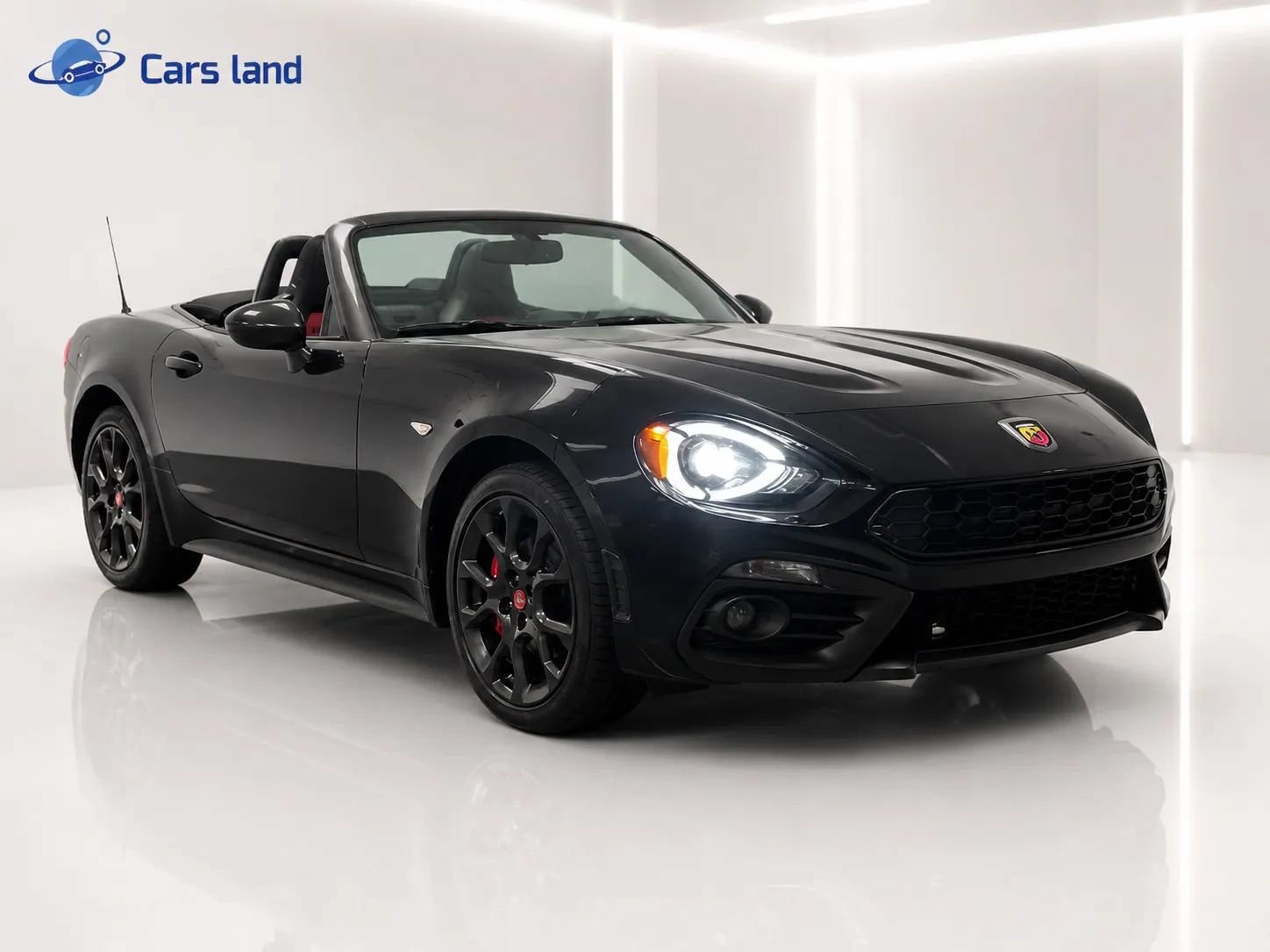 Used 2018 FIAT 124 Spider Abarth w/ Convenience Group RWD image 1