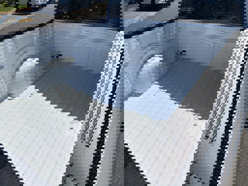 Used 2024 Ford F150 XLT w/ Equipment Group 302A MID image 6