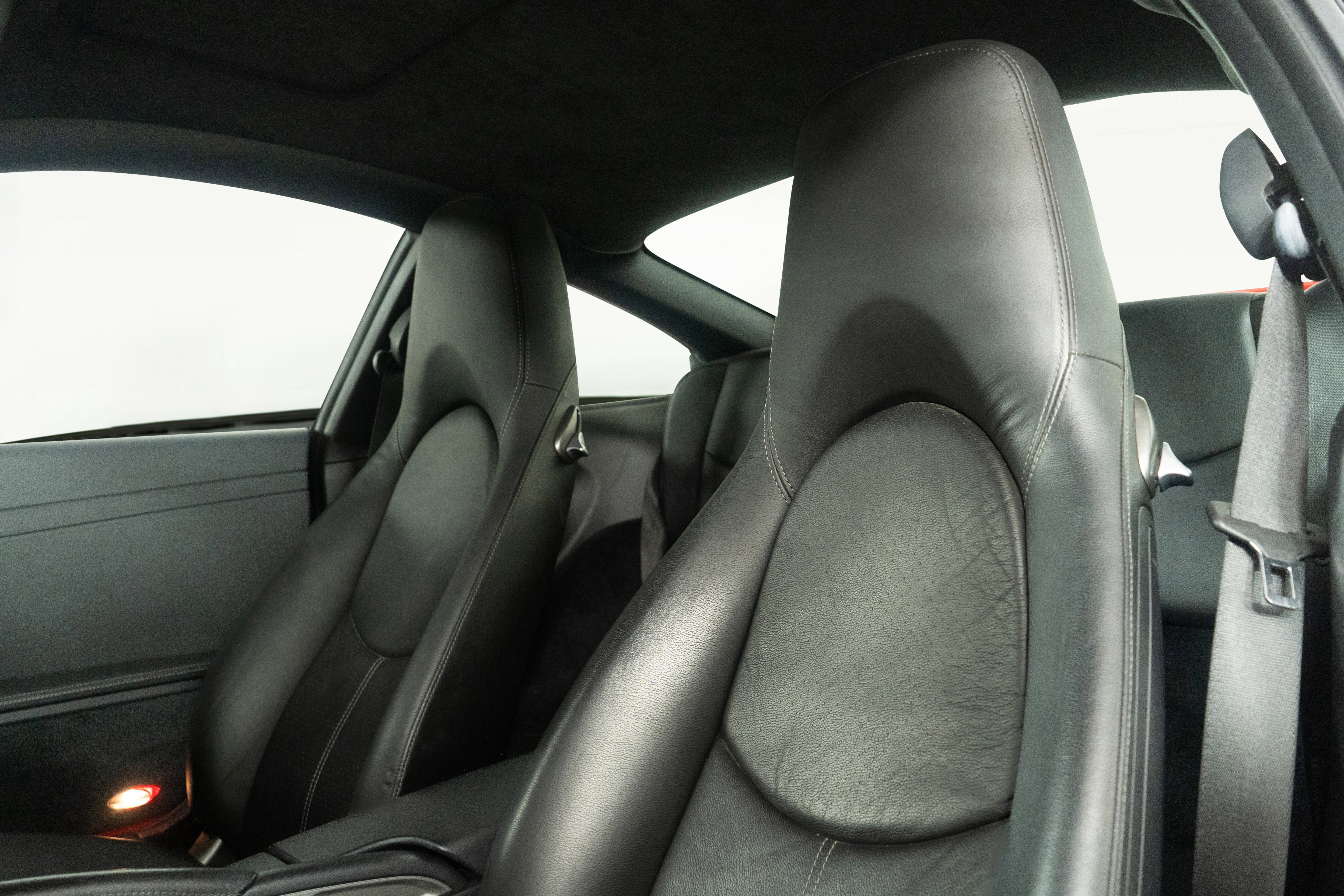 Used 2006 Porsche 911 Carrera S RWD image 3