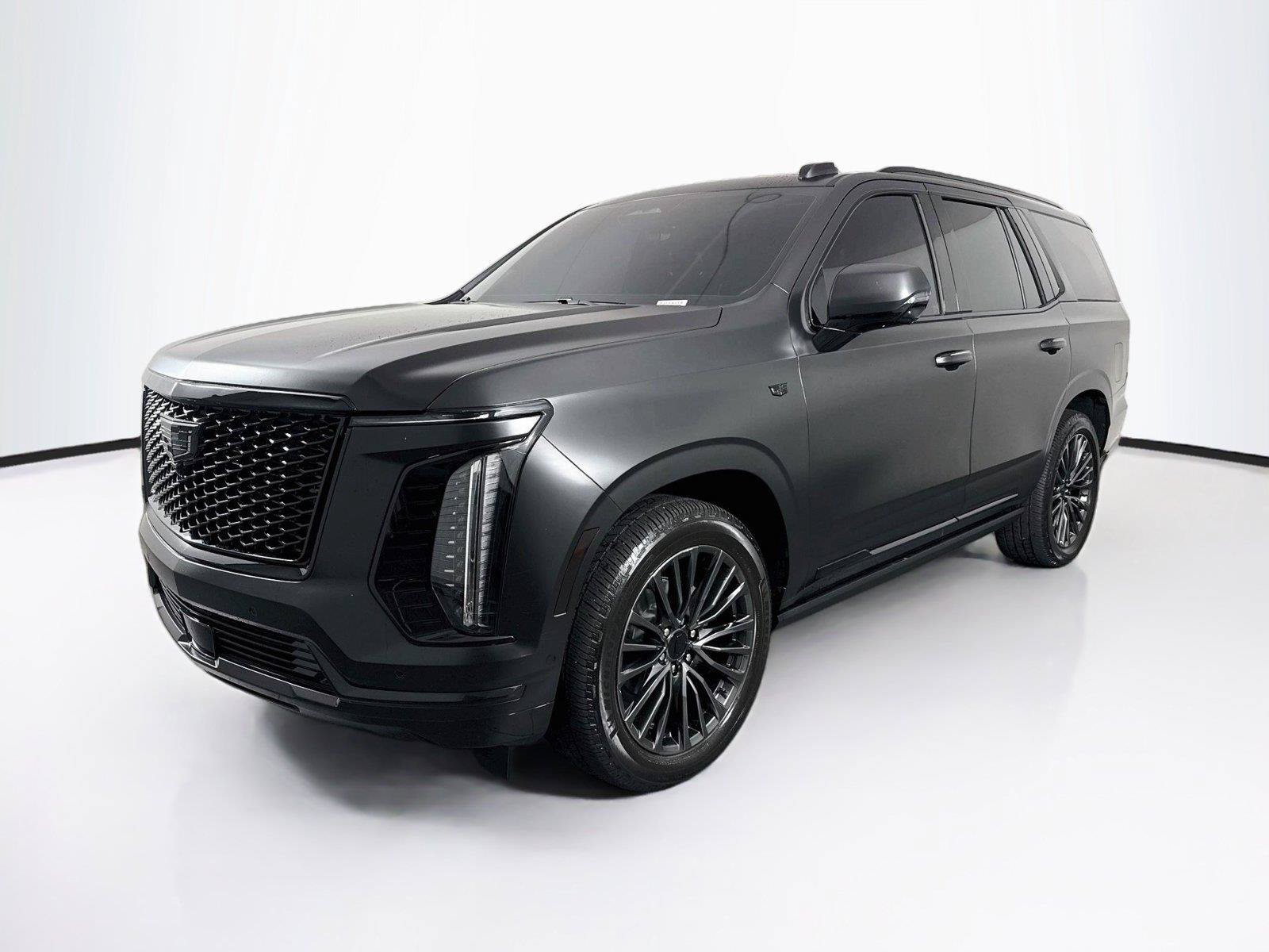 Used 2025 Cadillac Escalade Sport Platinum AWD/4WD image 2