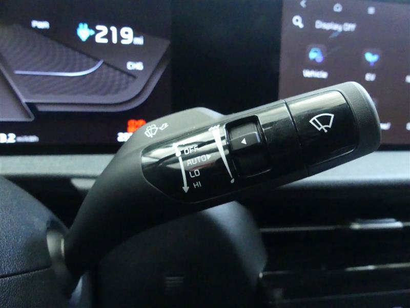 Used 2022 Kia EV6 Wind AWD/4WD image 19