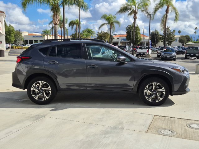Used 2026 Subaru Crosstrek 2.5i Premium AWD/4WD image 4