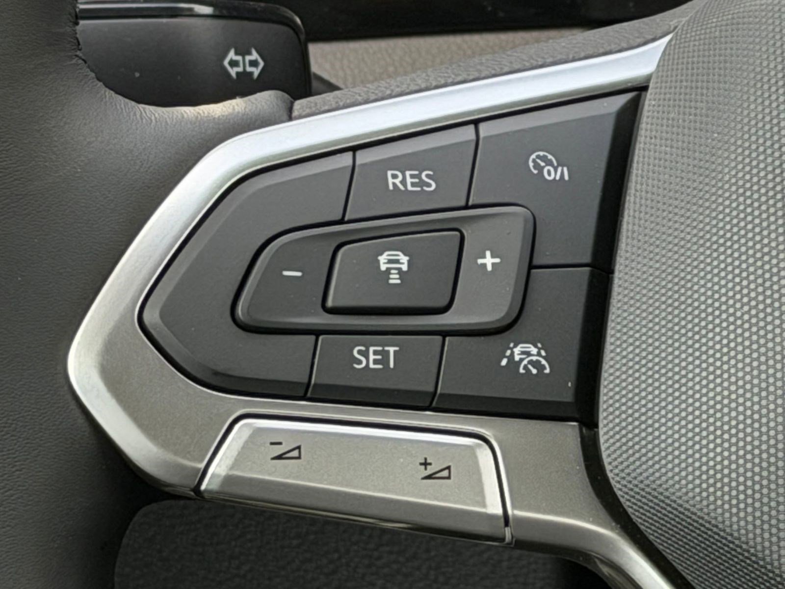New 2026 Volkswagen Jetta Sport FWD image 15
