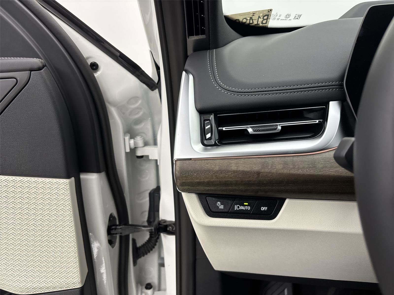 New 2026 BMW X1 xDrive28i image 31