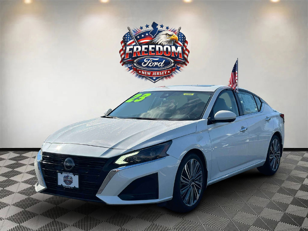 Used 2023 Nissan Altima 2.5 SL FWD image 2