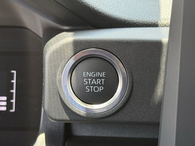 New 2026 Toyota 4Runner SR5 AWD/4WD image 24