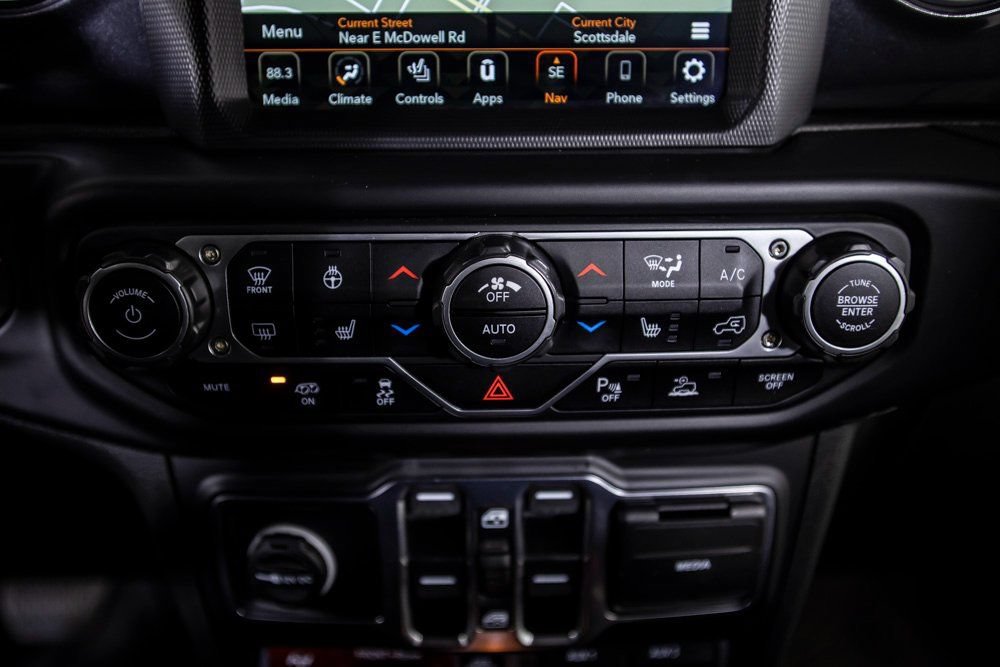 Used 2023 Jeep Wrangler Unlimited Rubicon 392 AWD/4WD image 33