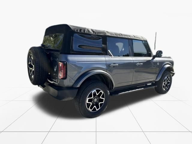 Used 2022 Ford Bronco Outer Banks image 9