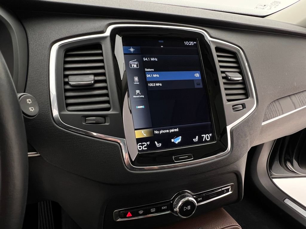 Used 2020 Volvo XC90 T6 Momentum w/ Protection Package image 23