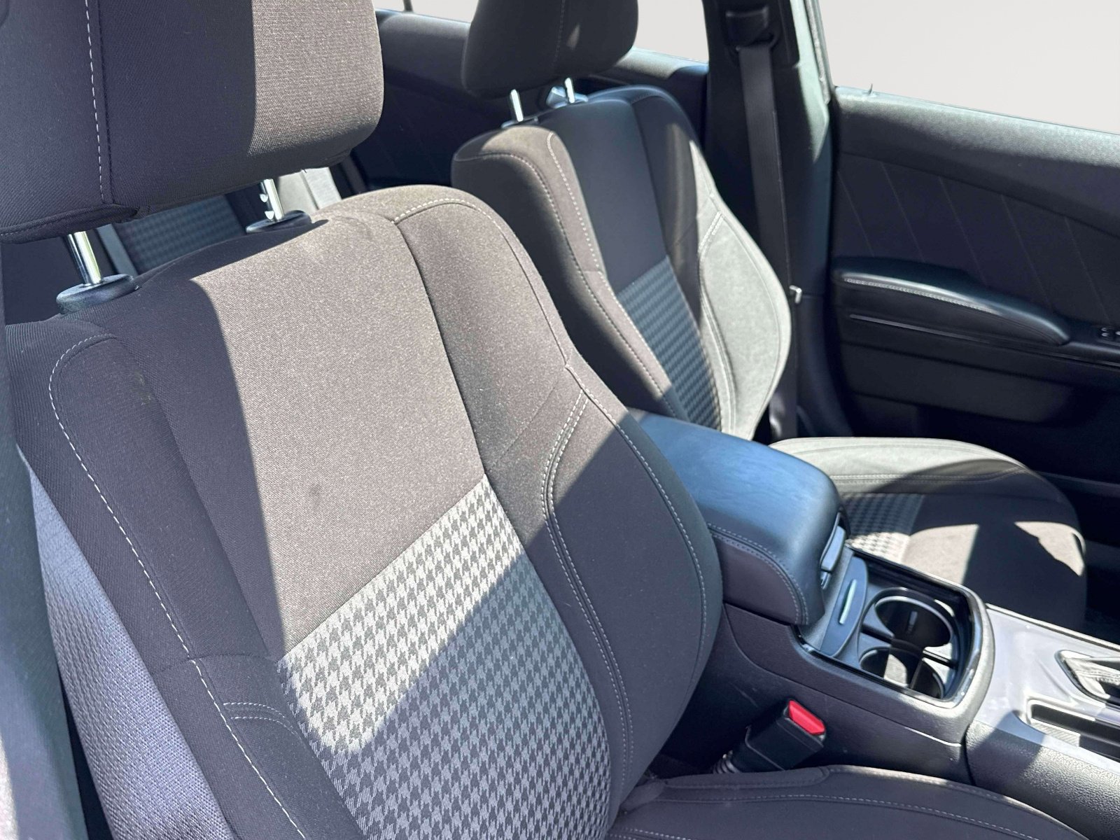 Used 2021 Dodge Charger SXT w/ Blacktop Package image 28