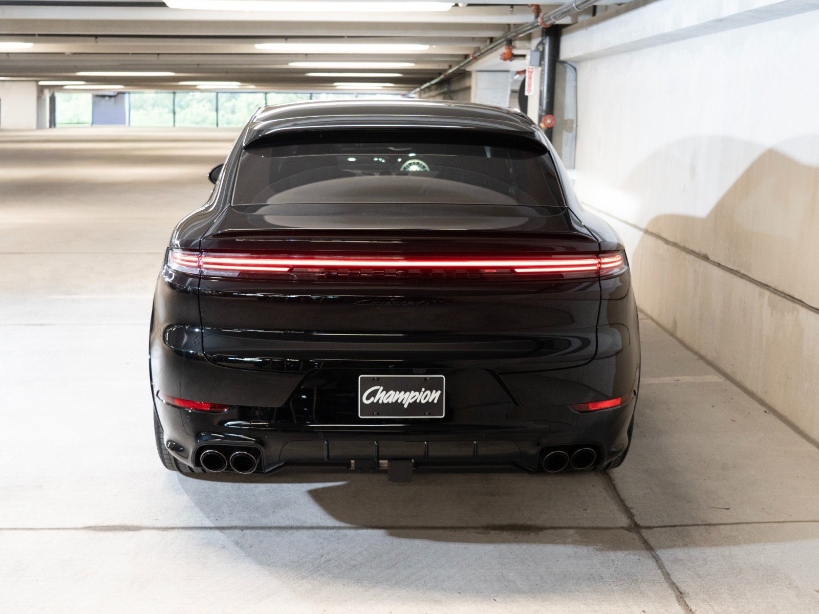 Used 2026 Porsche Cayenne GTS AWD/4WD image 10