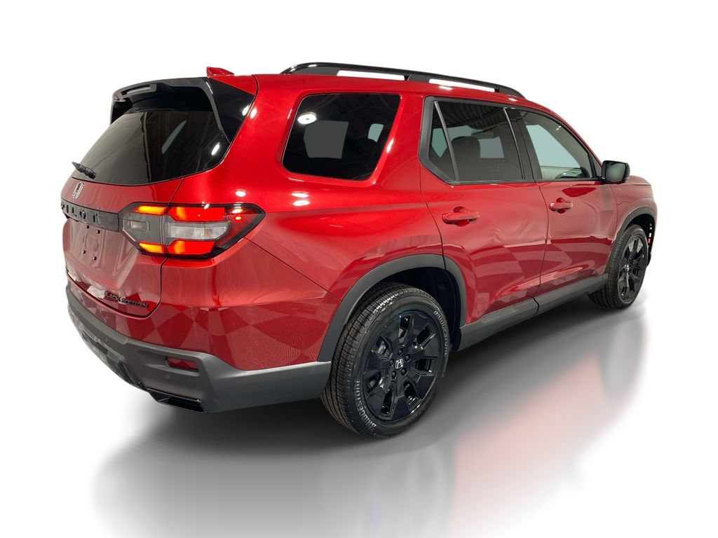 New 2026 Honda Pilot Black Edition image 4