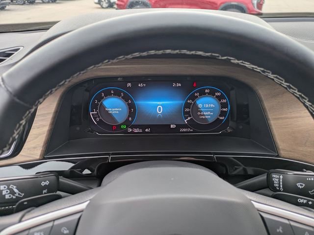 Used 2025 Volkswagen Atlas SE image 17