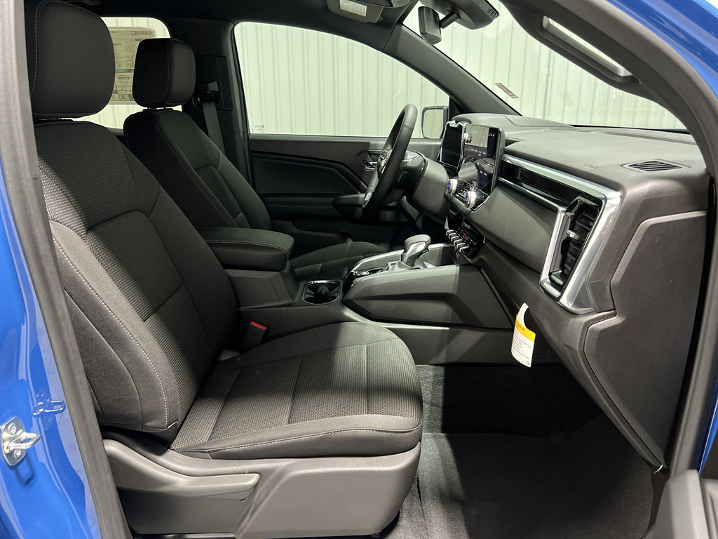 New 2025 GMC Canyon Elevation w/ Convenience Package image 27