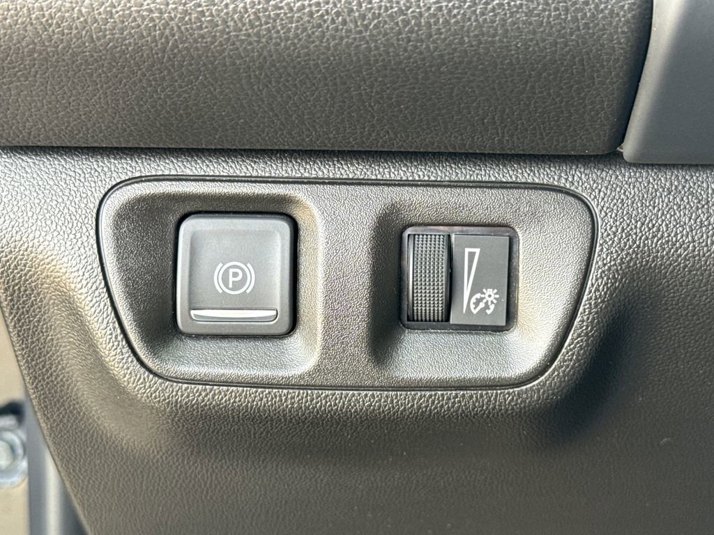 Certified 2023 GMC Acadia SLT w/ Trailering Package AWD/4WD image 31