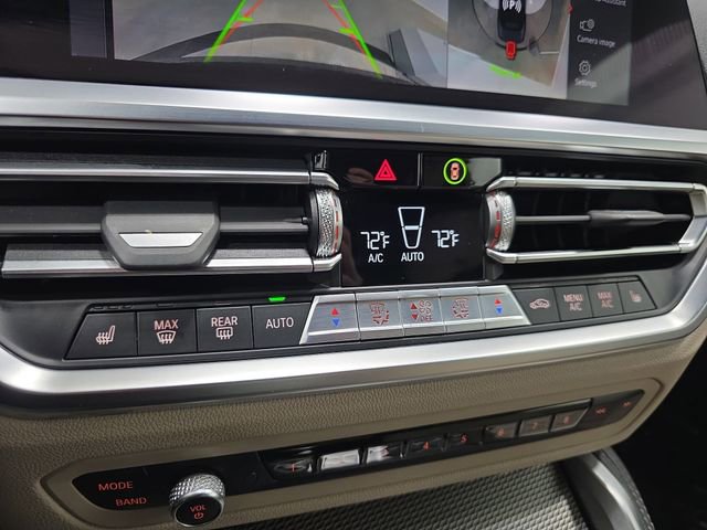 Used 2021 BMW M440i Convertible w/ Premium Package image 21