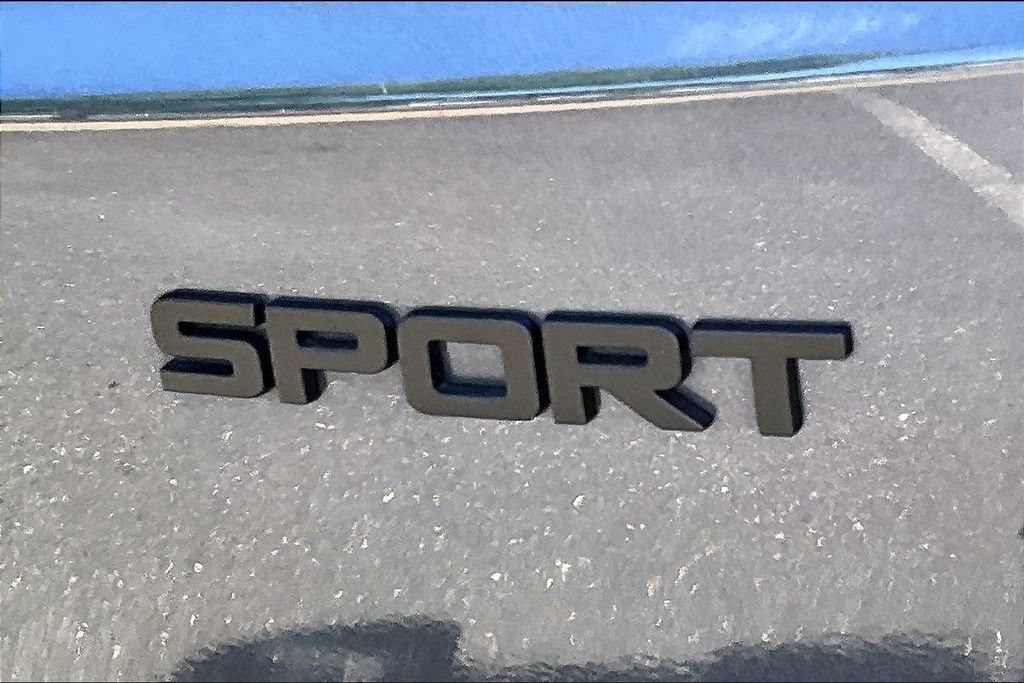 Used 2025 Honda CR-V Sport image 25