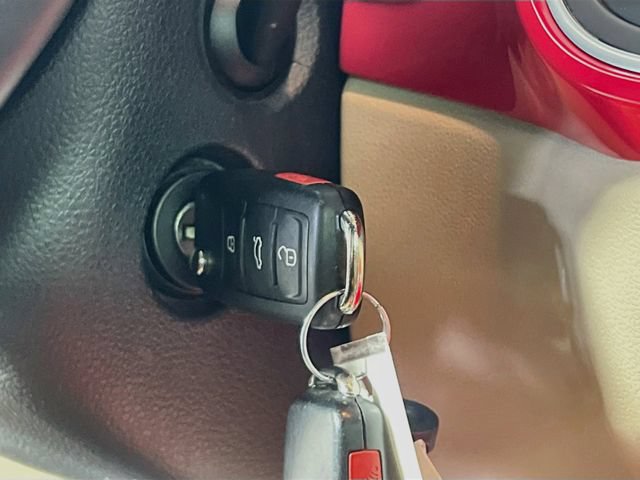 Used 2019 Volkswagen Beetle 2.0T S FWD image 19
