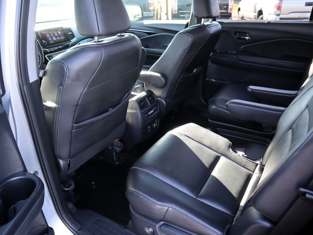 Used 2019 Honda Pilot Elite image 11