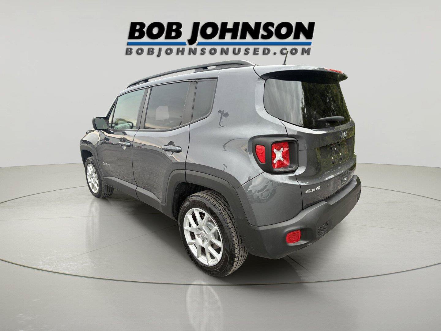 Used 2023 Jeep Renegade Latitude w/ Premium Group AWD/4WD image 5