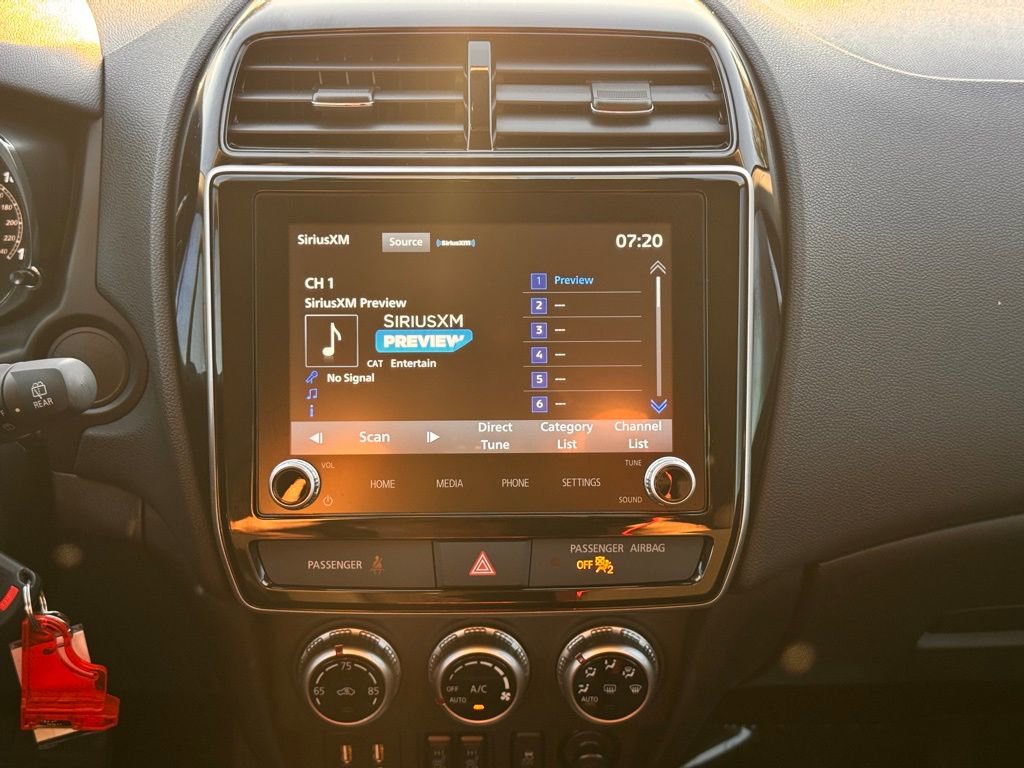 Used 2025 Mitsubishi Outlander Sport LE image 19