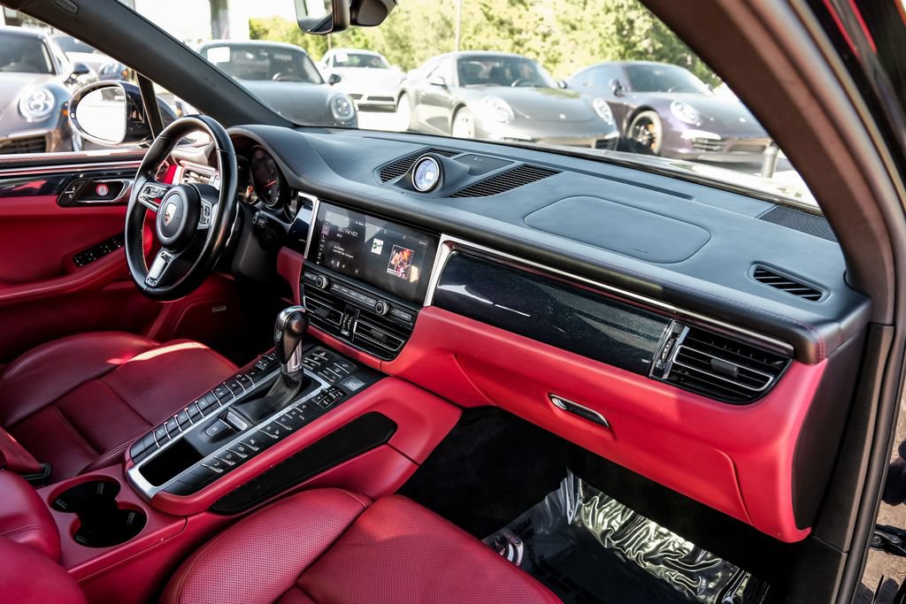 Used 2021 Porsche Macan GTS AWD/4WD image 10