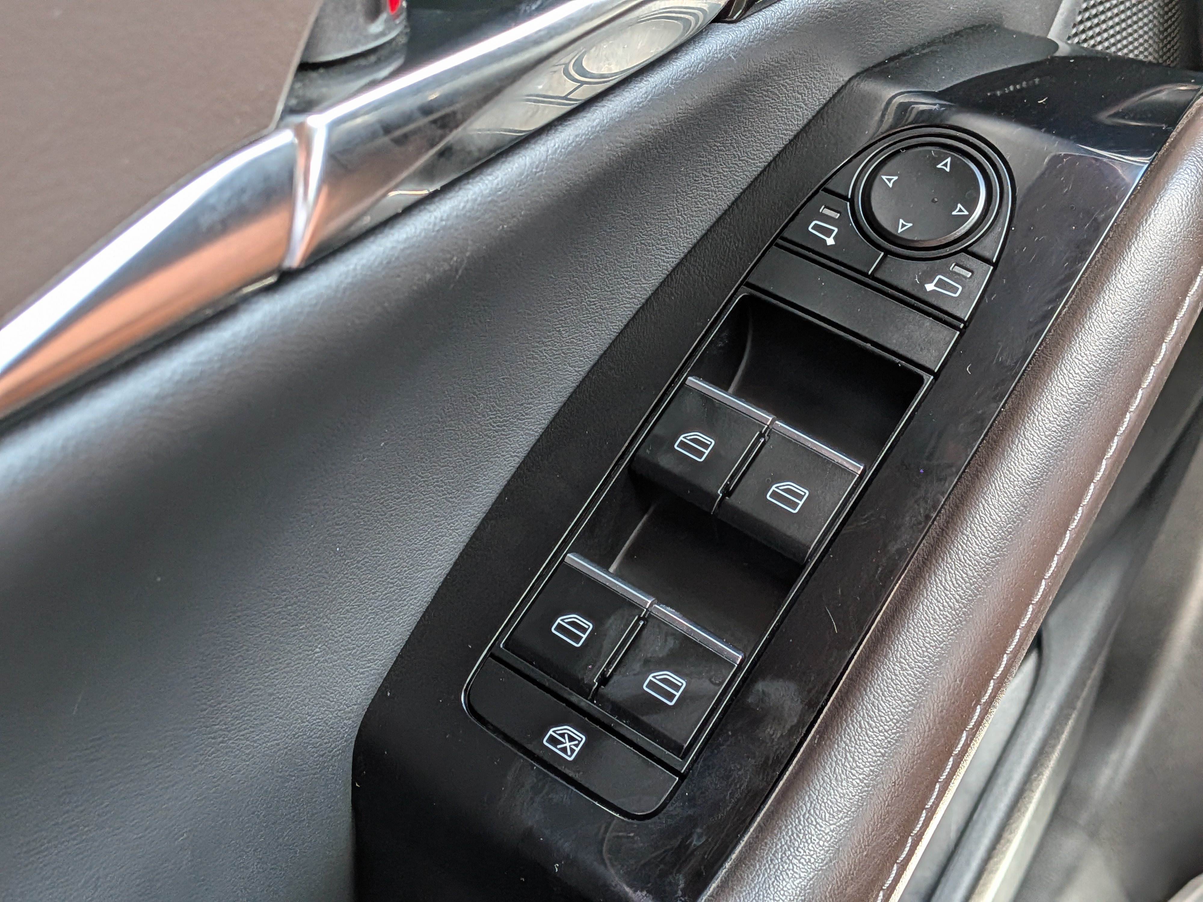 Certified 2024 MAZDA CX-30 2.5 Turbo w/ Premium Plus Pkg AWD/4WD image 23