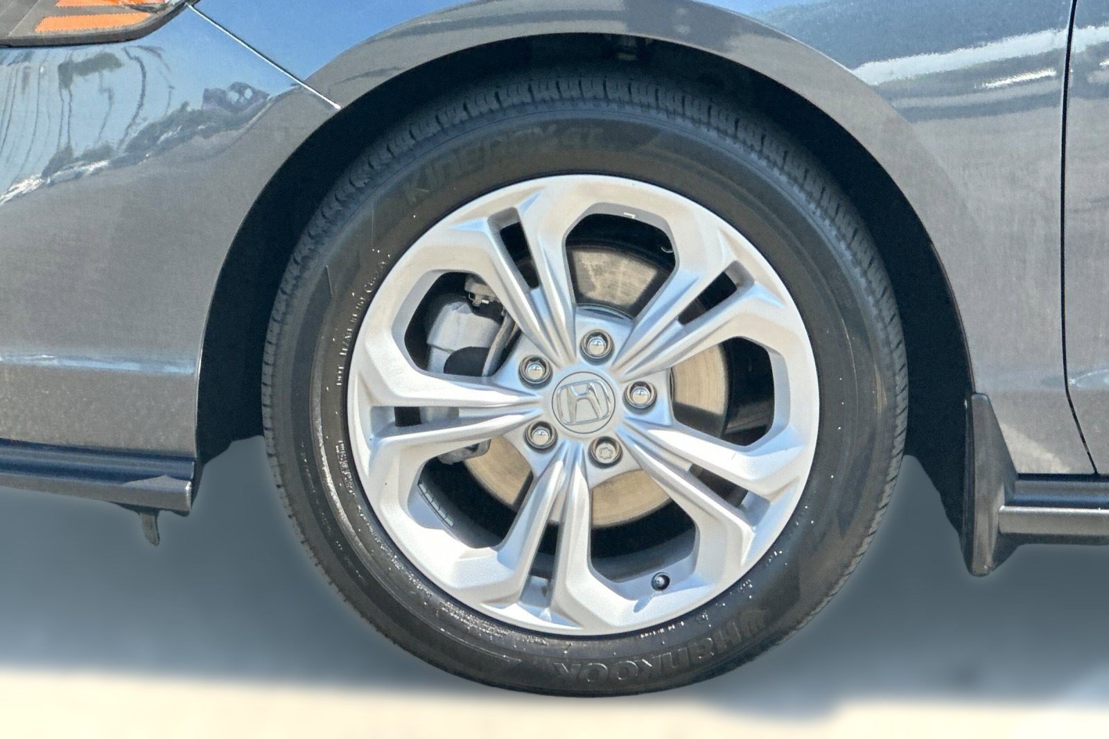 Used 2024 Honda Accord LX image 12