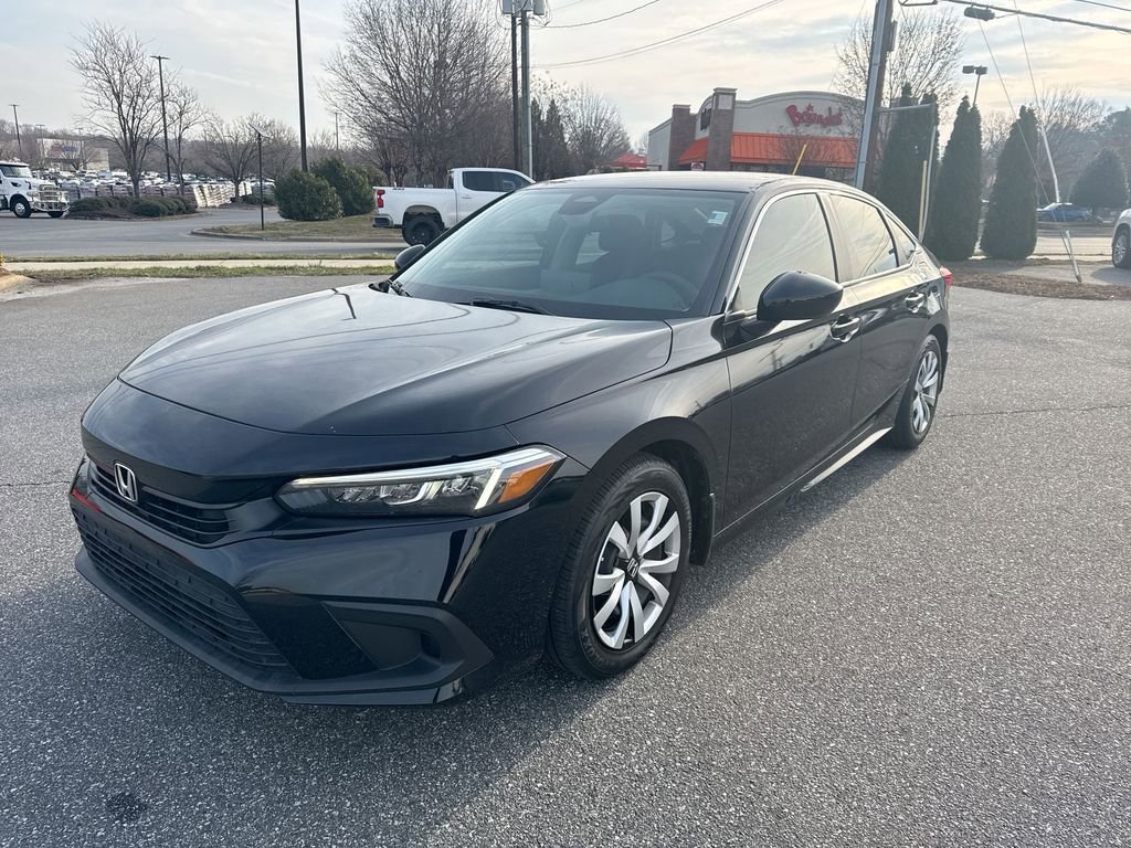 Used 2023 Honda Civic LX image 3