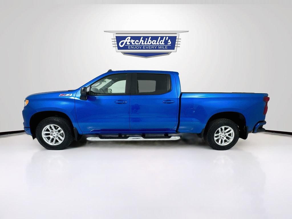 Used 2024 Chevrolet Silverado 1500 RST AWD/4WD image 5