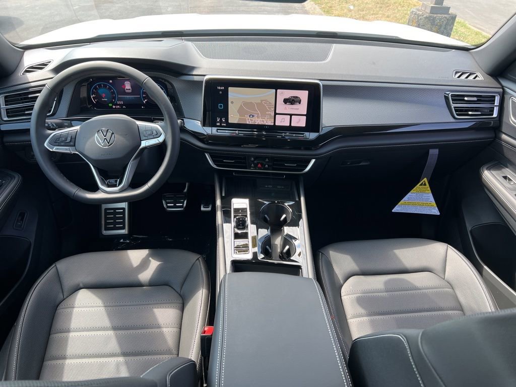 New 2026 Volkswagen Atlas Cross Sport SEL R-Line image 25