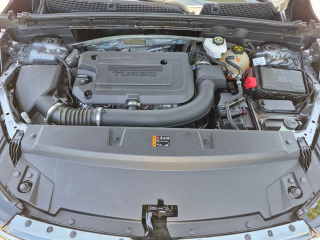 Used 2022 Buick Envision Avenir w/ Technology Package II FWD image 25