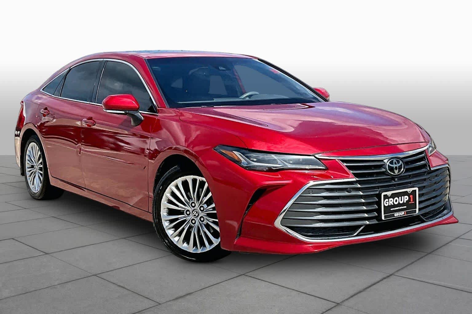 Used 2021 Toyota Avalon Limited w/ Advanced Safety Package FWD image 3