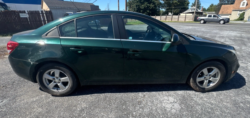Used 2015 Chevrolet Cruze LT FWD image 4