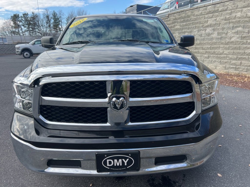 Used 2018 RAM 1500 Classic SLT image 4