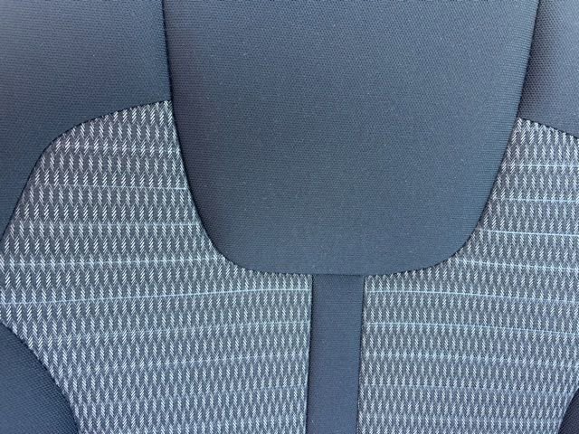 Used 2022 Kia Sorento LX image 32